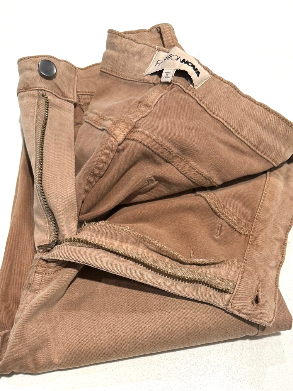 Fashion Nova Women’s Skinny Jeans in Light Brown Tan, size 13, NWOT